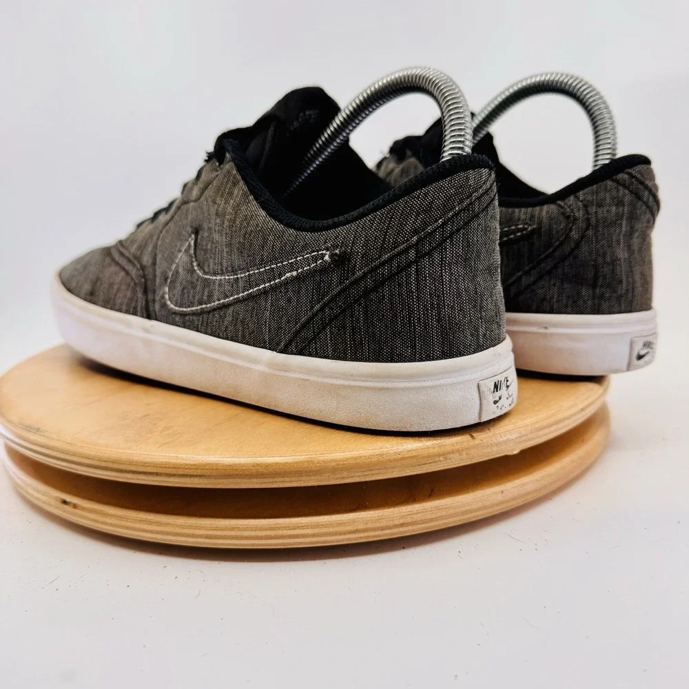 Nike SB Check Solarsoft Gray Black Skate Shoes 843896-004 Men's Size 7.5